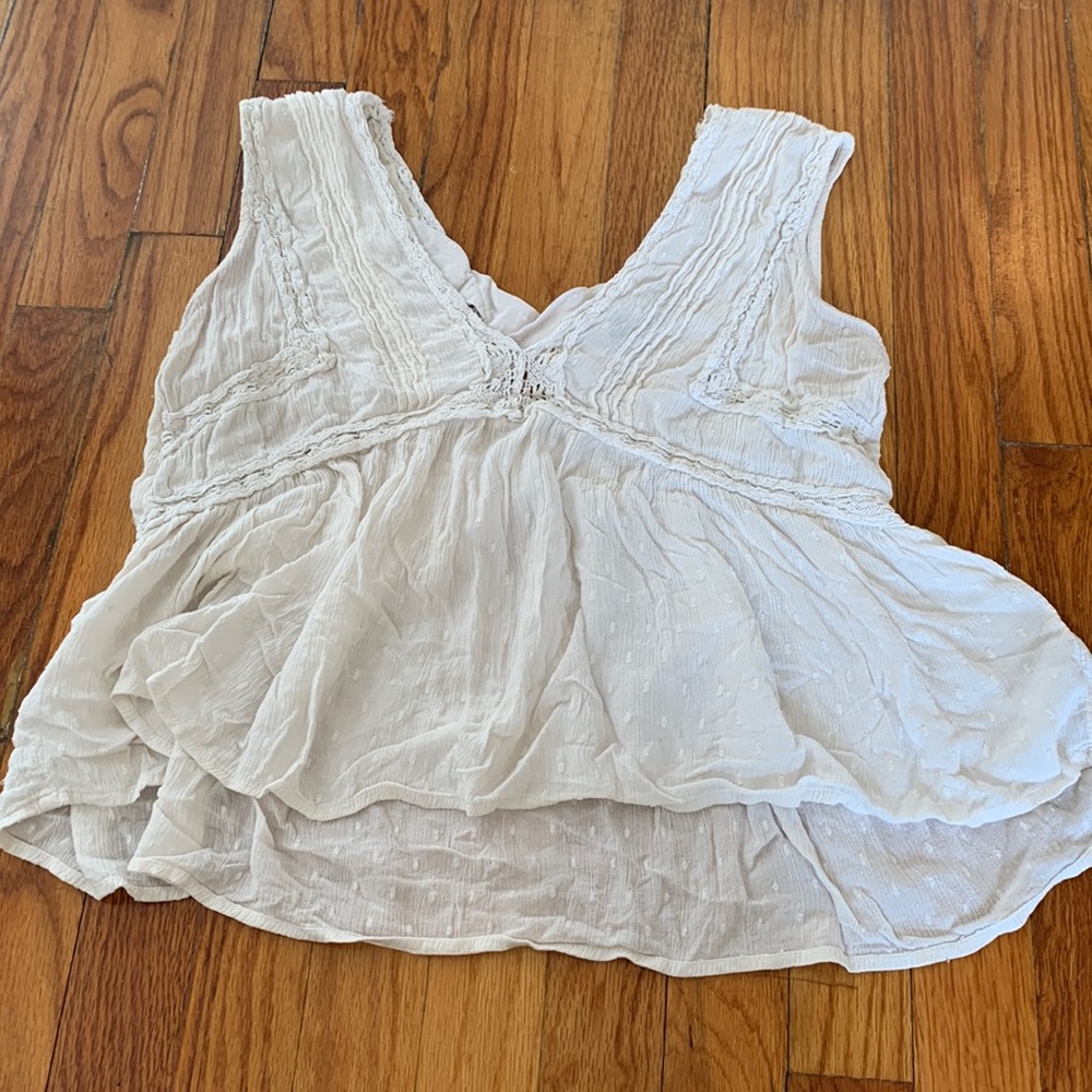 American Eagle top